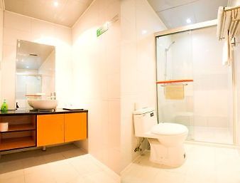 Super 8 Hotel Hangzhou Xiaoshan Airport Kan Shan Tonglu Zewnętrze zdjęcie